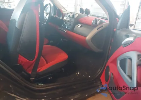 2009 Smart Fortwo Brabus/Passion/Pure z USA, uszkodzony, nr VIN WMEEJ31X49K248884